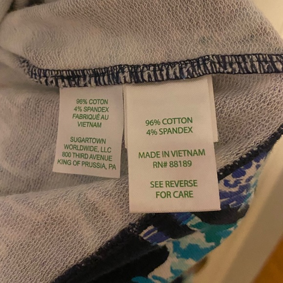 Lilly Pulitzer Alpaca My Bags 1/2 zip - Picture 4 of 7